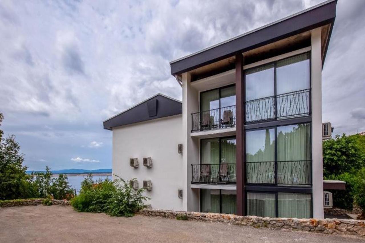 Paviljoni Omorika Szálloda 3*
